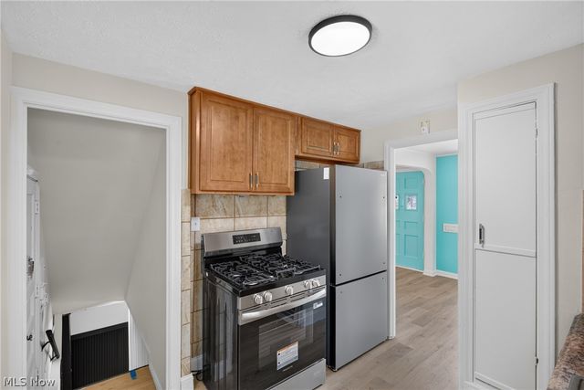 18412 Waterbury Avenue, Maple Heights, OH 44137