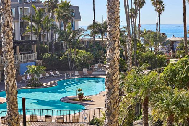 999 N Pacific St F204, Oceanside, CA 92054