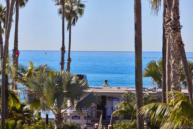 999 N Pacific St F204, Oceanside, CA 92054