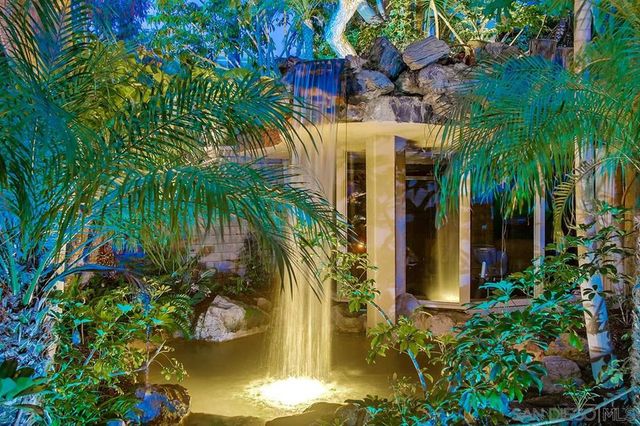 999 N Pacific St F204, Oceanside, CA 92054