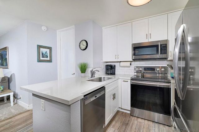 999 N Pacific St F204, Oceanside, CA 92054