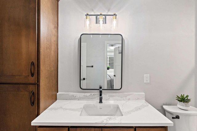 2832 ELM TREE HILL, Green Bay, WI 54313