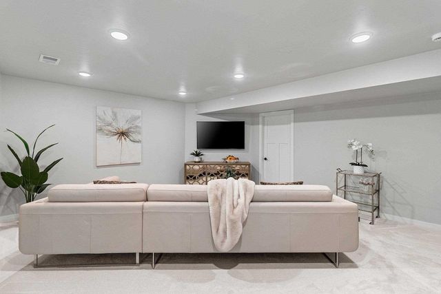 2832 ELM TREE HILL, Green Bay, WI 54313