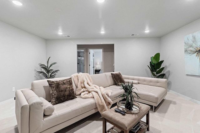 2832 ELM TREE HILL, Green Bay, WI 54313