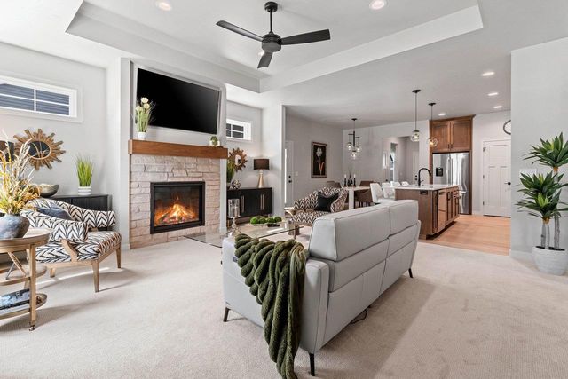 2832 ELM TREE HILL, Green Bay, WI 54313
