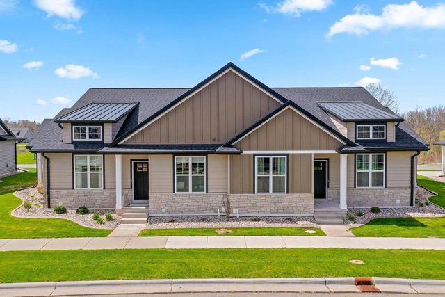 2832 ELM TREE HILL, Green Bay, WI 54313