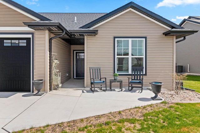 2832 ELM TREE HILL, Green Bay, WI 54313