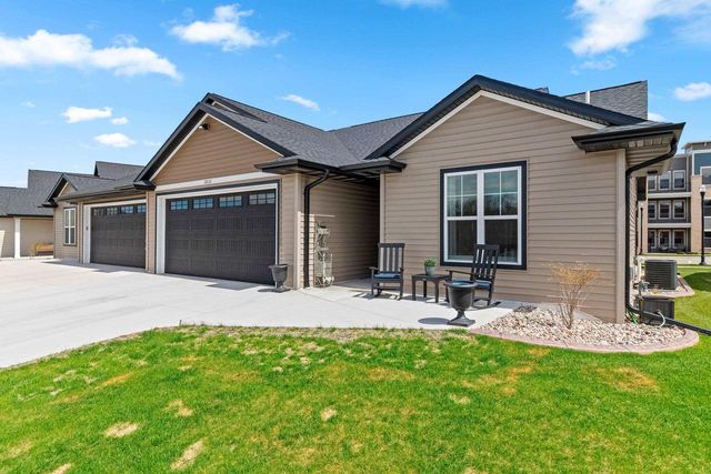 2832 ELM TREE HILL, Green Bay, WI 54313