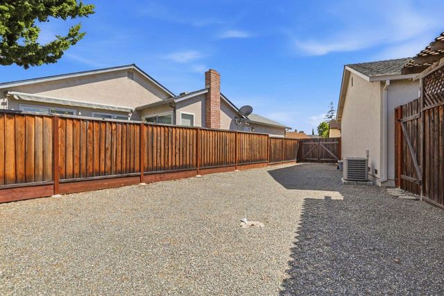 3041 Mauna Loa Court, San Jose, CA 95132