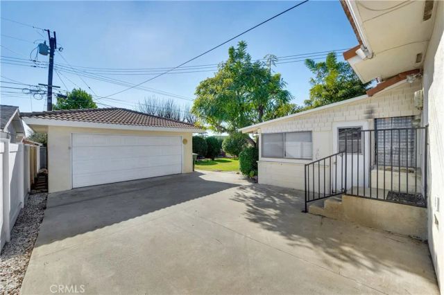 625 W G Street, Ontario, CA 91762