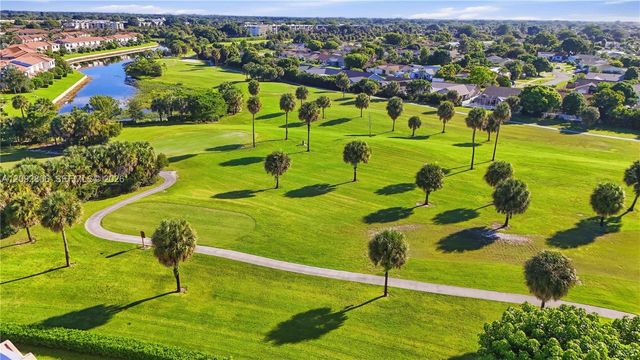 23249 N Barwood Lane N 403, Boca Raton, FL 33428