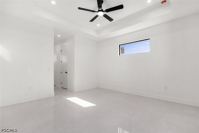 1900 NW Embers TER, Cape Coral, FL 33993