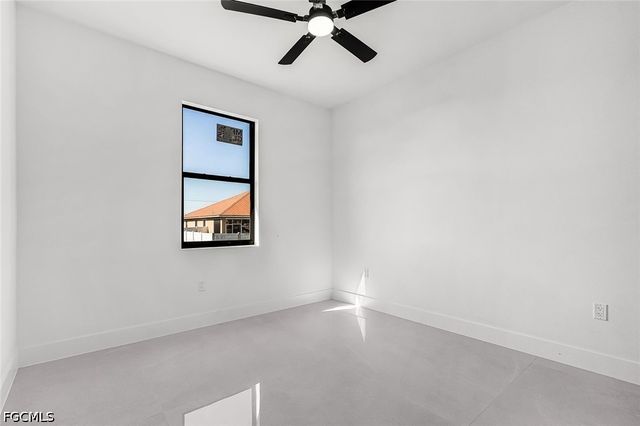 1900 NW Embers TER, Cape Coral, FL 33993