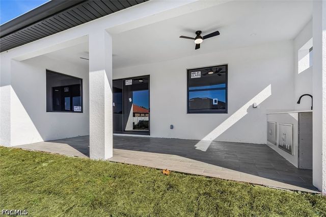 1900 NW Embers TER, Cape Coral, FL 33993