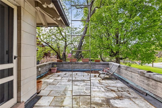 947 East Avenue UN004, Rochester, NY 14607