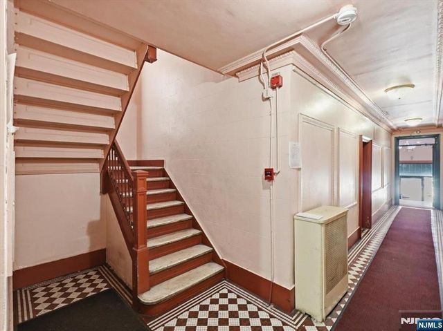 141 Duncan Avenue 6, Jersey City, NJ 07306