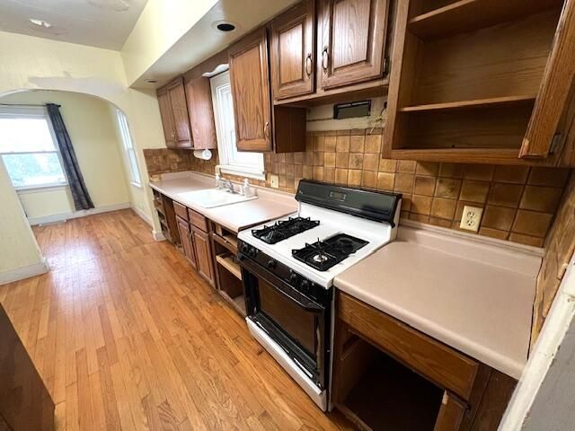 2345 Harding Avenue, Muskegon, MI 49441