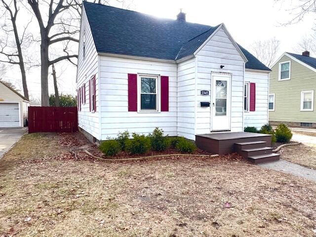 2345 Harding Avenue, Muskegon, MI 49441