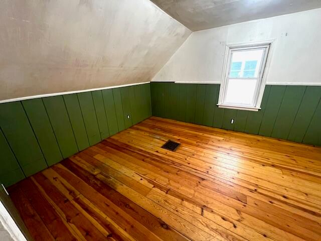 2345 Harding Avenue, Muskegon, MI 49441