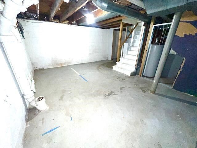 2345 Harding Avenue, Muskegon, MI 49441