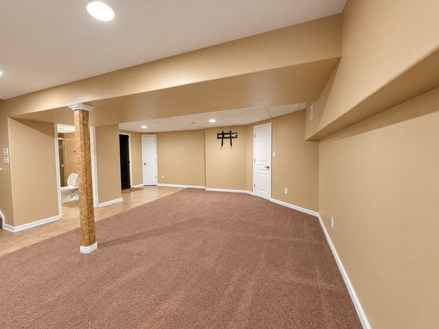 4 Snead Court, Bolingbrook, IL 60490