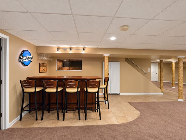 4 Snead Court, Bolingbrook, IL 60490