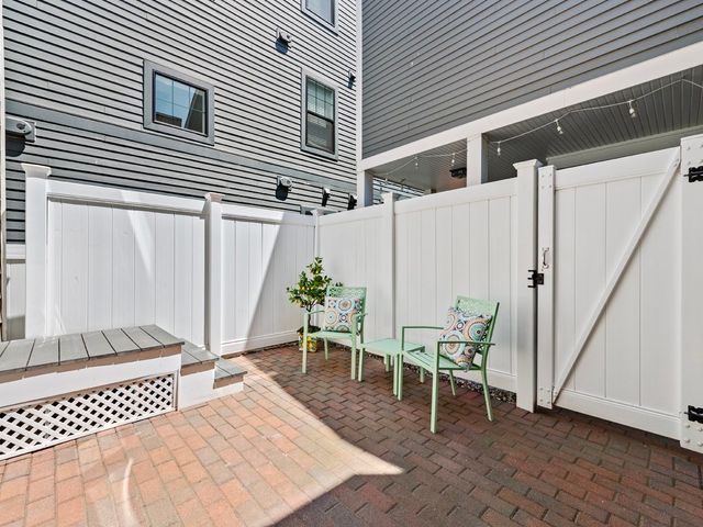 18R Polk Street, Boston, MA 02129
