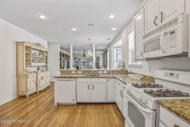 35 Hartack Road, Manalapan, NJ 07726