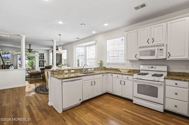 35 Hartack Road, Manalapan, NJ 07726