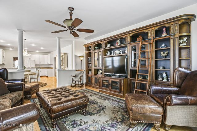 35 Hartack Road, Manalapan, NJ 07726