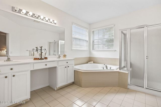 35 Hartack Road, Manalapan, NJ 07726