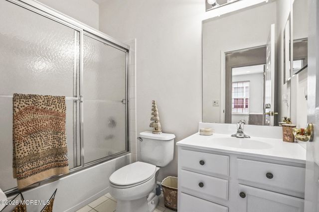35 Hartack Road, Manalapan, NJ 07726