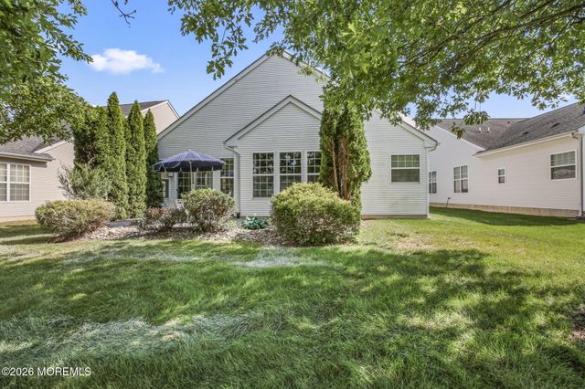 35 Hartack Road, Manalapan, NJ 07726