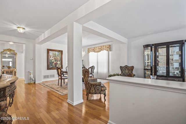 35 Hartack Road, Manalapan, NJ 07726