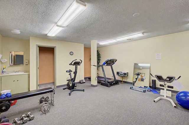 4045 Hodgson Road 107, Shoreview, MN 55126