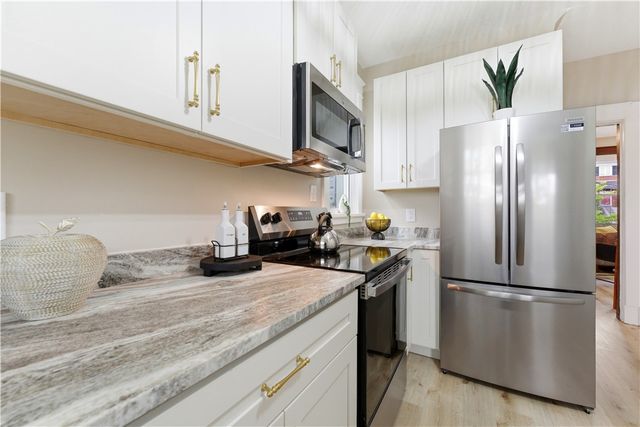 1004 Biltmore, Dormont, PA 15216