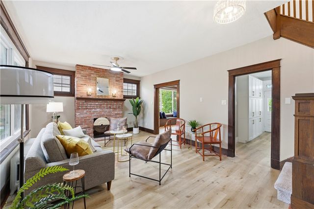 1004 Biltmore, Dormont, PA 15216