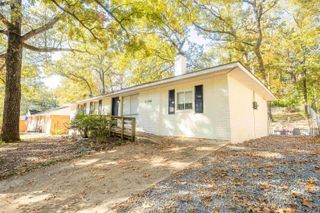 1106 Edgehill Drive, Benton, AR 72015