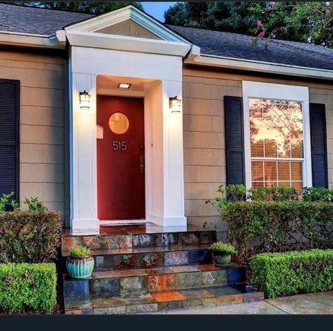 515 W 30th Street, Houston, TX 77018