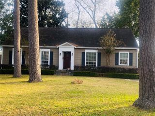 515 W 30th Street, Houston, TX 77018