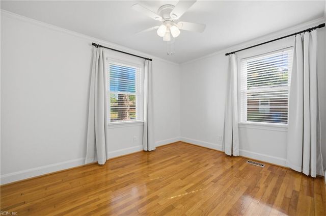 3909 Wedgewood DR, Chesapeake, VA 23321