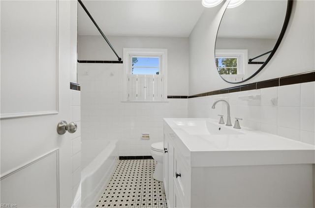 3909 Wedgewood DR, Chesapeake, VA 23321