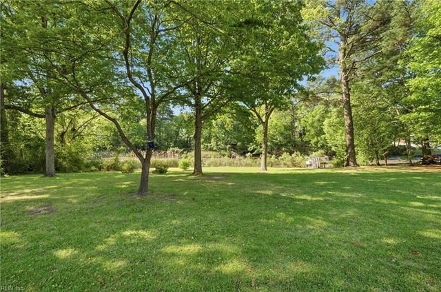 3909 Wedgewood DR, Chesapeake, VA 23321