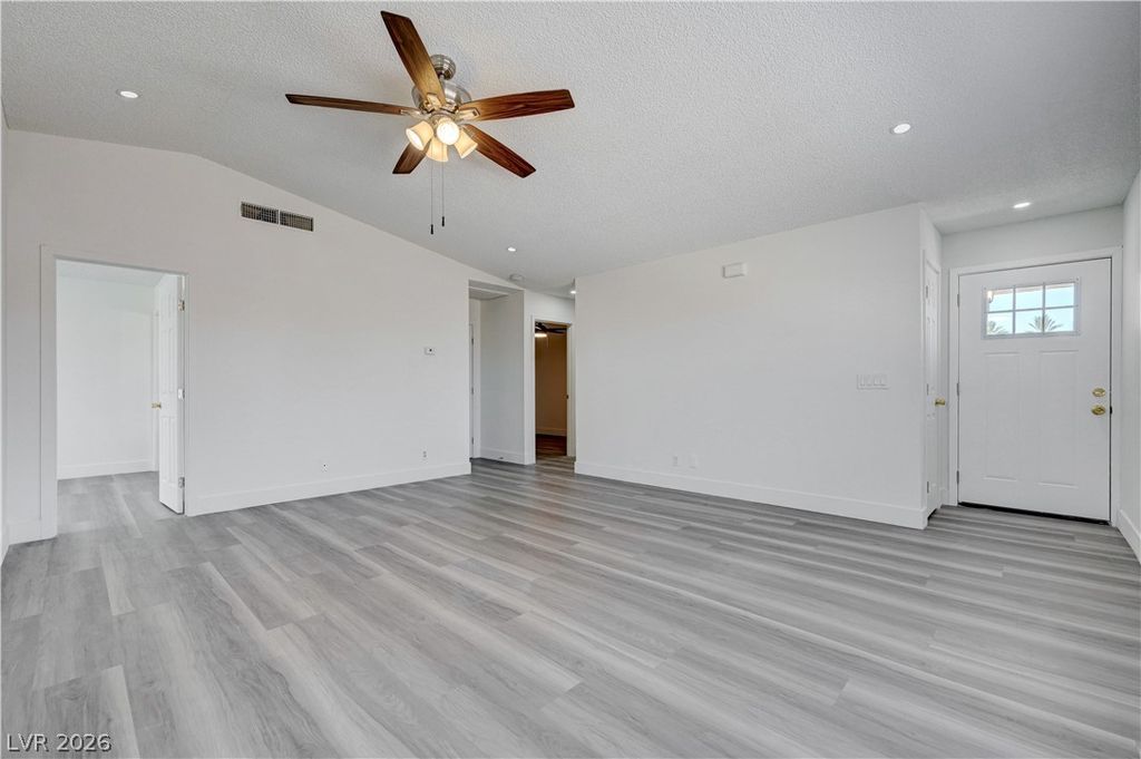 557 Chandler Street, Henderson, NV 89014 — photo 4