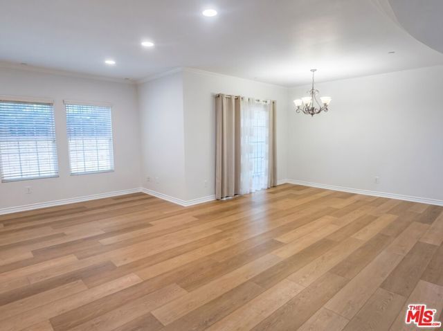 4832 Whitsett Avenue 105, Valley Village, CA 91607