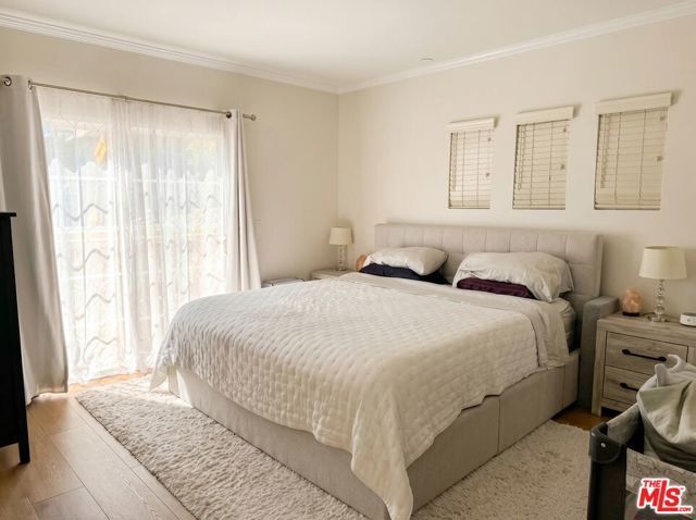 4832 Whitsett Avenue 105, Valley Village, CA 91607
