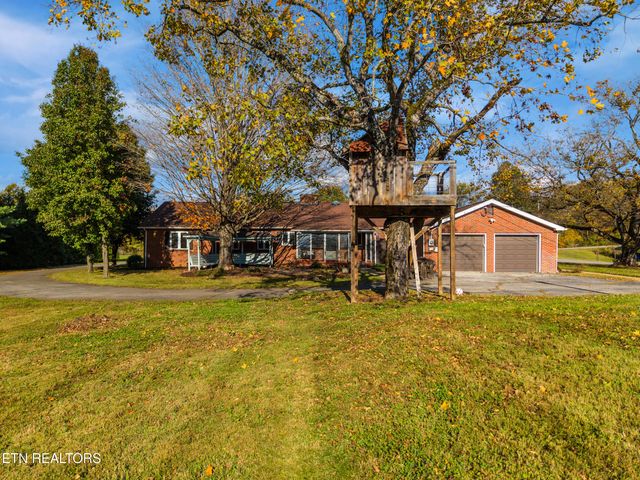 2731 Asbury Rd, Knoxville, TN 37914