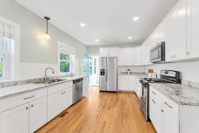 15 Reddy Ave, Boston, MA 02136