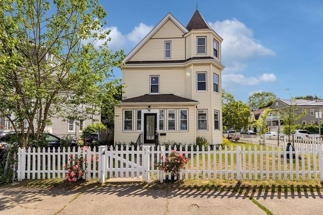 15 Reddy Ave, Boston, MA 02136