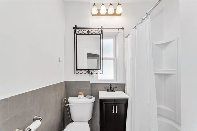 15 Reddy Ave, Boston, MA 02136